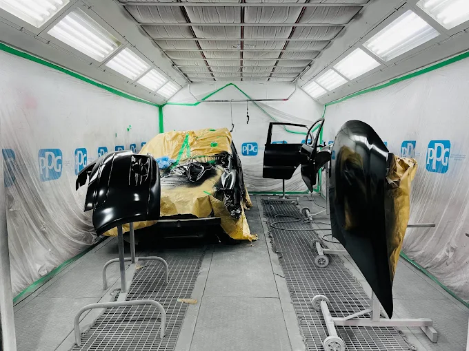 Cabine de pintura da Rush Car